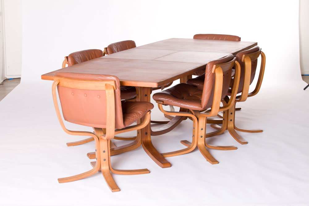 1970s Dining Room Table And Chairs