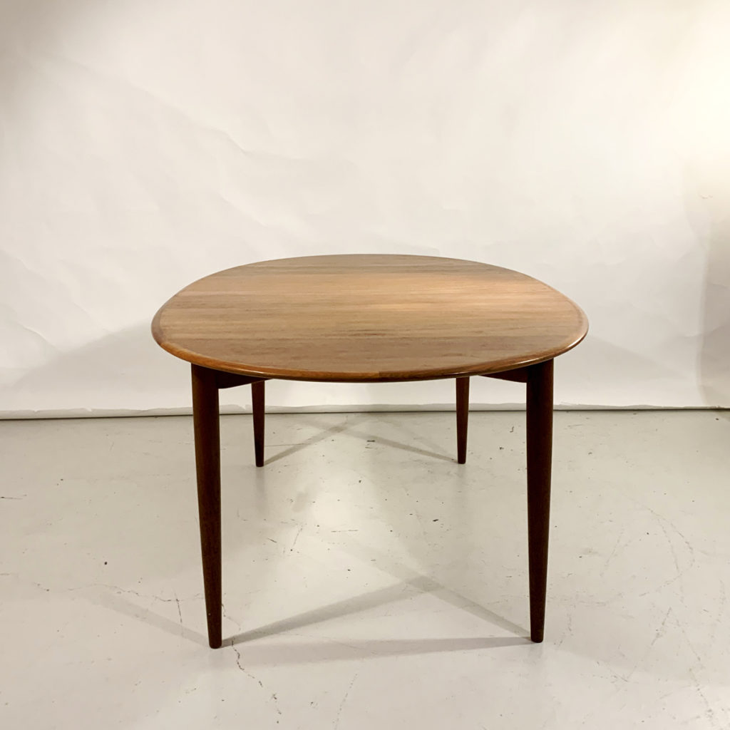 Parker Oval Teak Dining Table Vampt Vintage Design