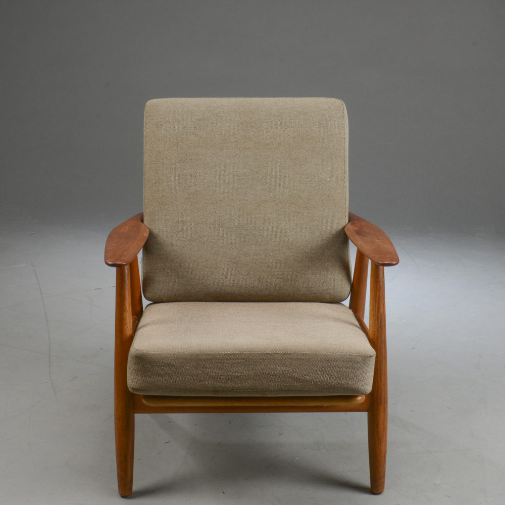 Hans Wegner Cigar chair - Vampt Vintage Design