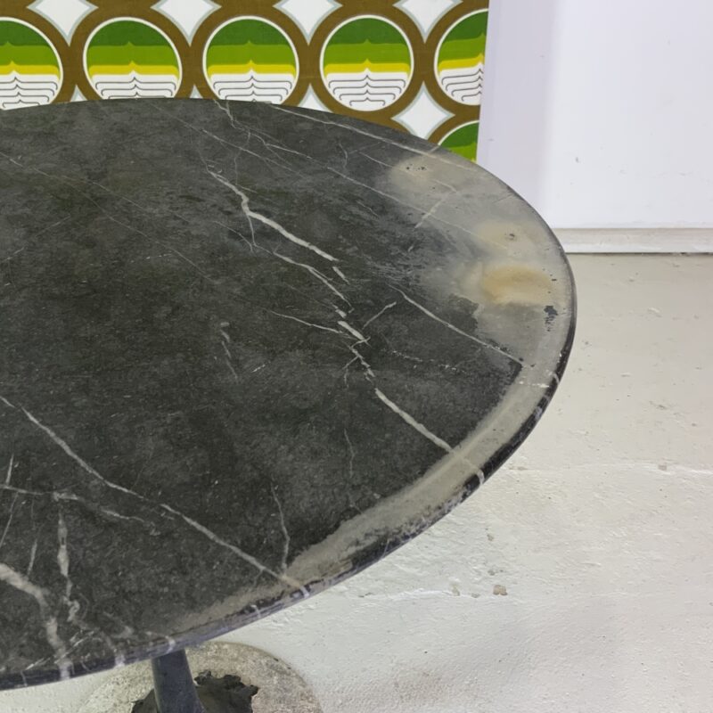 Early Eero Saarinen Black Marble Tulip Side Table - Vampt Vintage Design