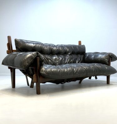 Moleca Sofa by Sergio Rodrigues. Brazil. Eternity Collections