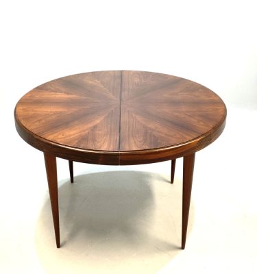 Restored Brazilian Rosewood Extension Dining Table by Giuseppe Scapinelli. Brazil. Eternity Collections
