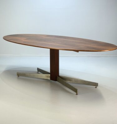 Restored Oval Brazilian Rosewood Dining Table on Pedestal Base. Brazil. Eternity Collections